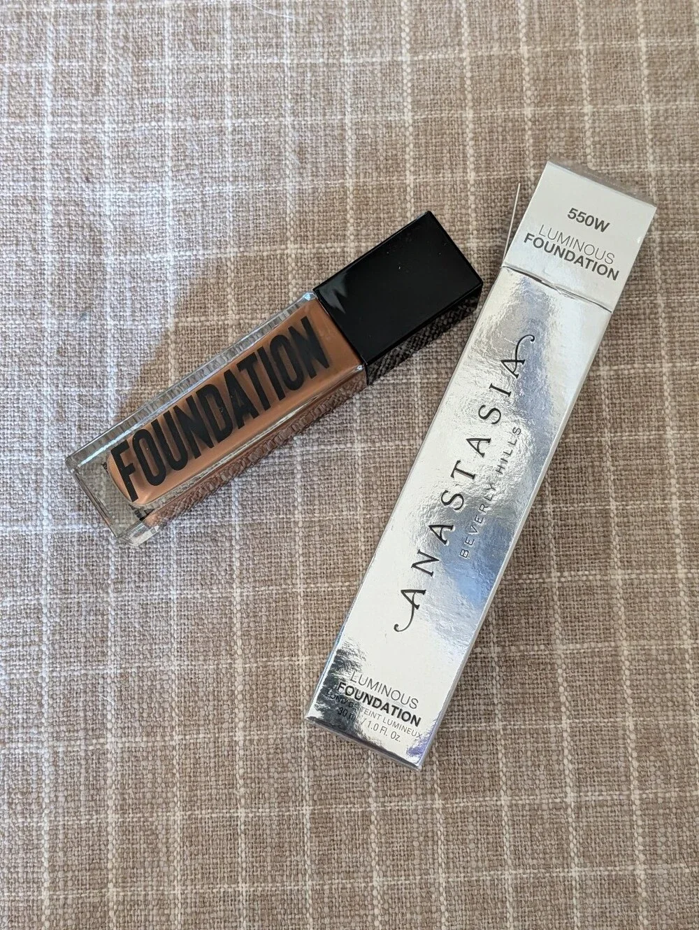 Anastasia Beverly Hills new box